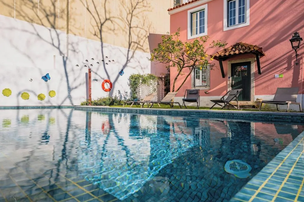 General view, Jardim Da Lapa By Shiadu, Lisbon