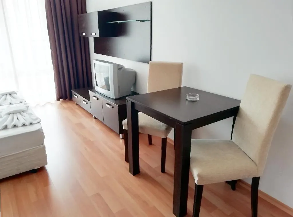 STUDIO STANDARD Room, Apart-hotel Happy, Bourgas