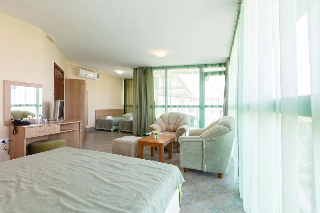 FAMILY ROOM STANDARD Room, Hotel L&B Sunny Beach, Bourgas