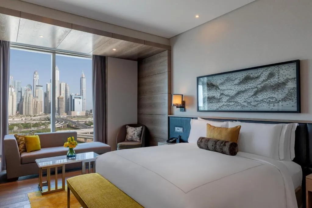 DOUBLE SUPERIOR KING BED Room, Taj Jumeirah Lakes Towers Dubai, Dubai