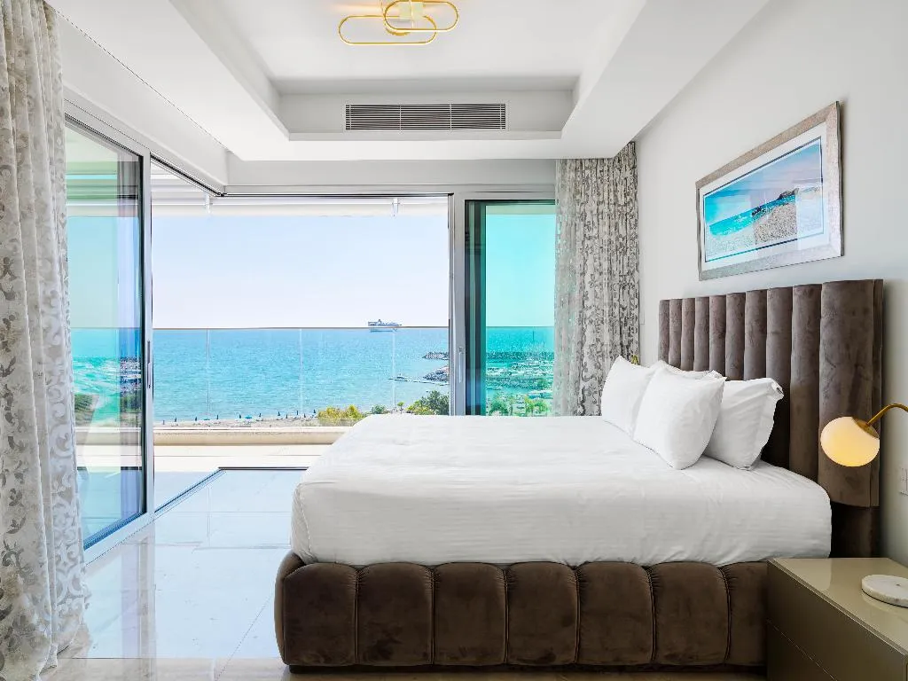 APARTMENT LUXURY Room, The Tower at St Raphael Resort, Cyprus