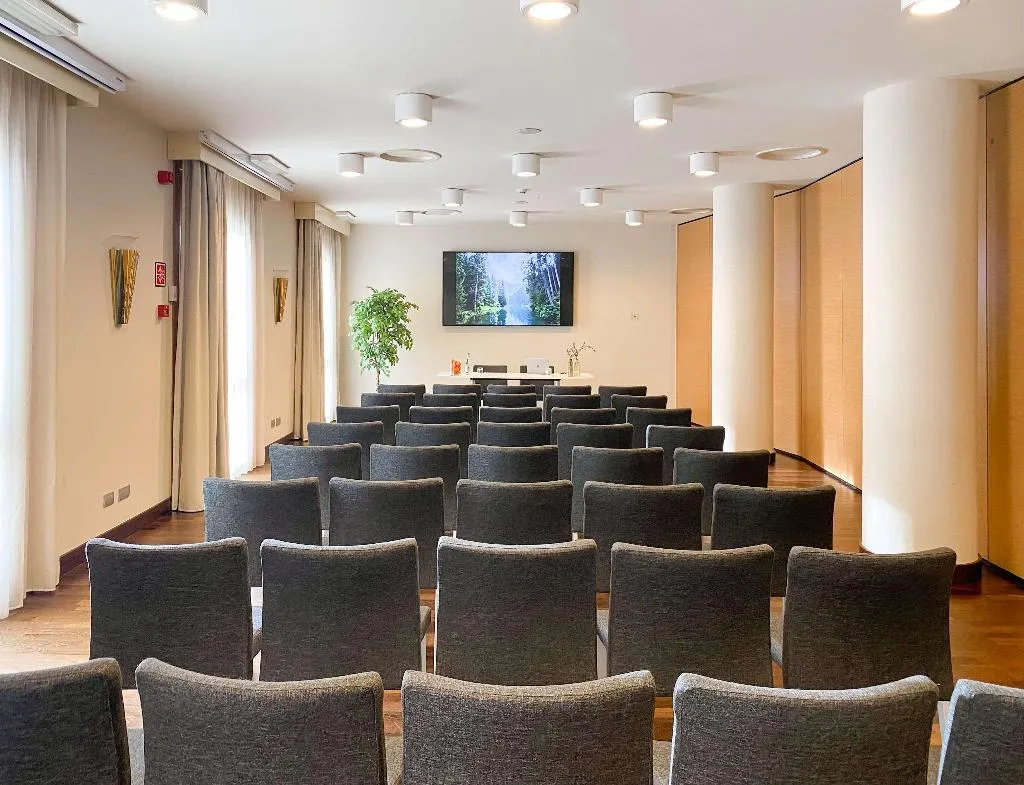 Conferences, Litta Palace, Milan