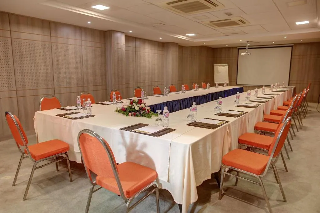 Conferences, Lac Leman, Tunisia