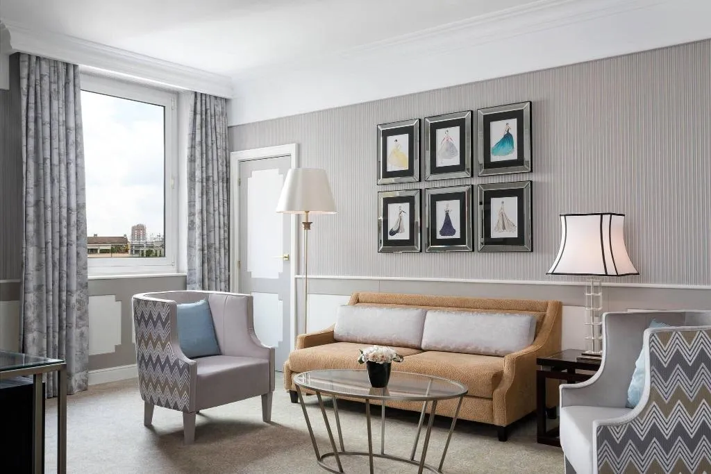 Room, The Westin Palace Milan, Milan