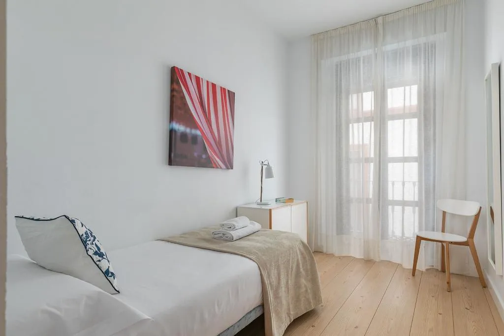 APARTMENT TWO BEDROOMS Room, Holiday Rentals Tempa Museo, Seville