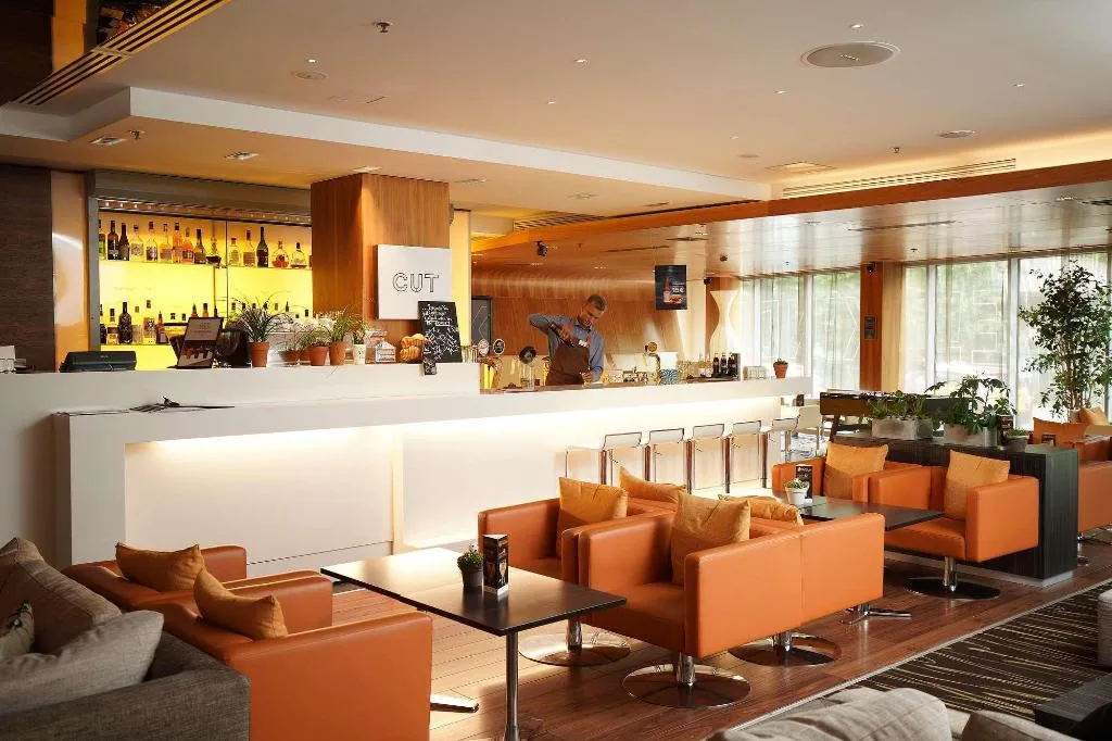 Bar, Radisson Blu Elizabete Hotel, Riga