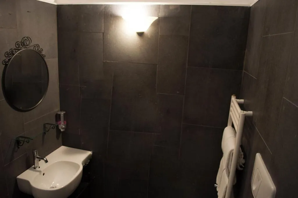 Room, Hotel Neronensis, Naples