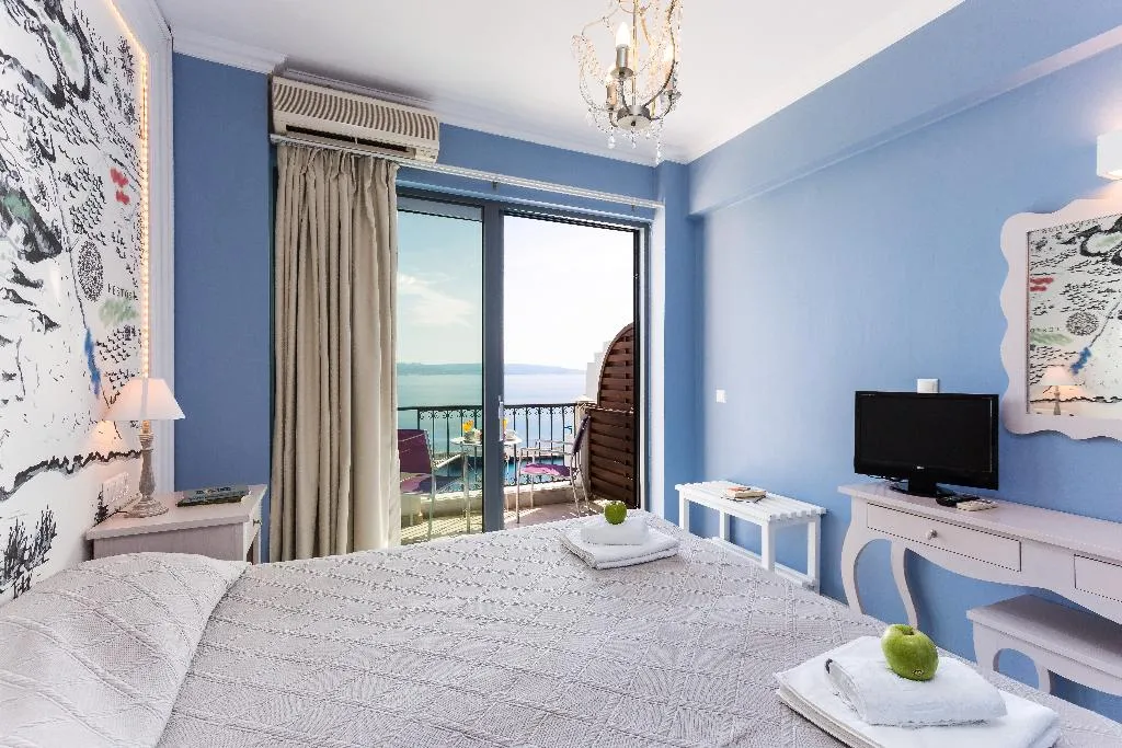 Double or Twin SEA VIEW Room, Palazzo Greco, Crete
