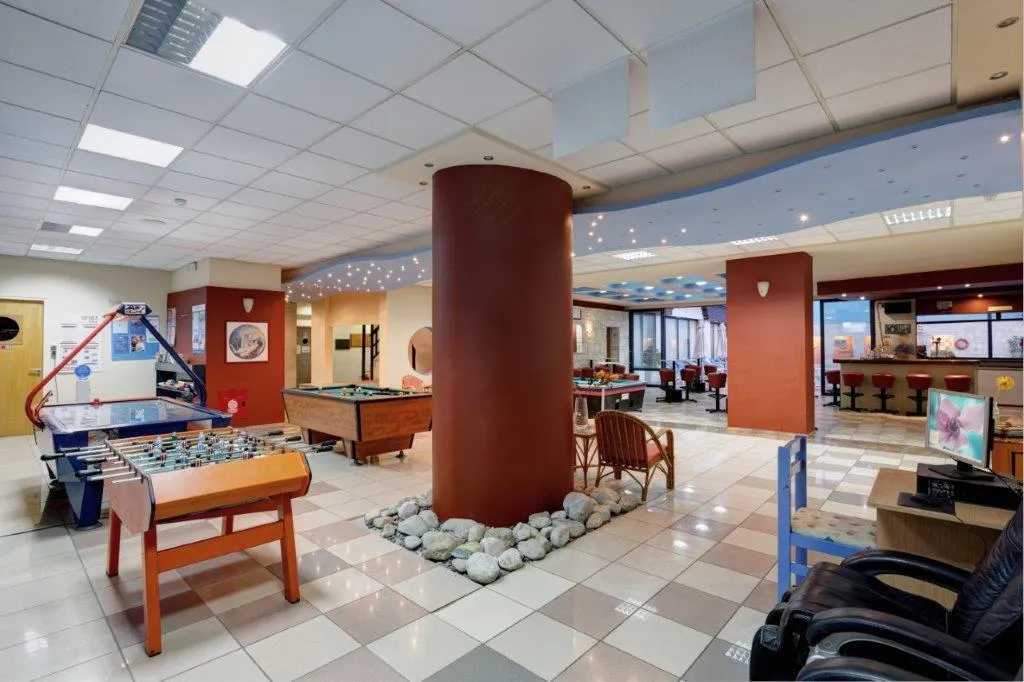 Lobby, Agrabella, Crete