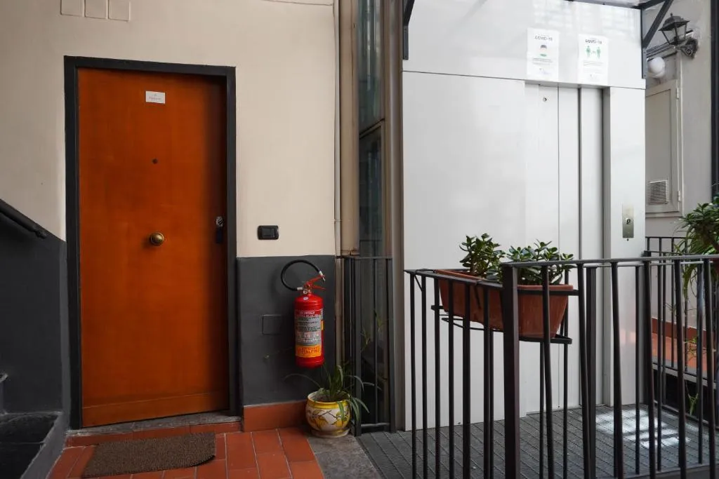 APARTMENT DELUXE Room, Case Così Apartments Napoli, Naples