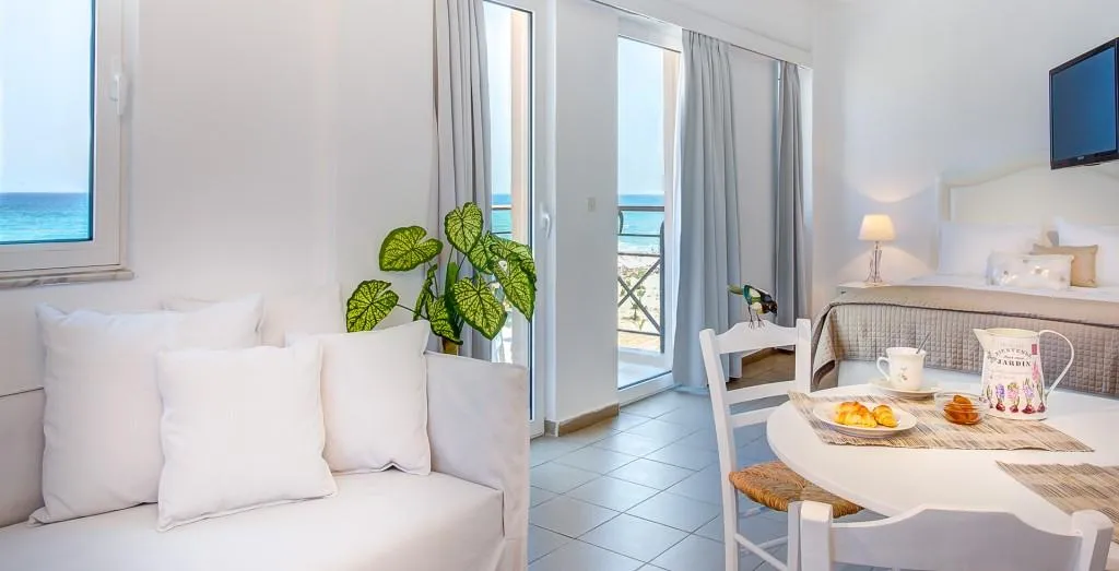 FAMILY ROOM SEA VIEW Room, Aqua Marina Rethymno Living, Crete