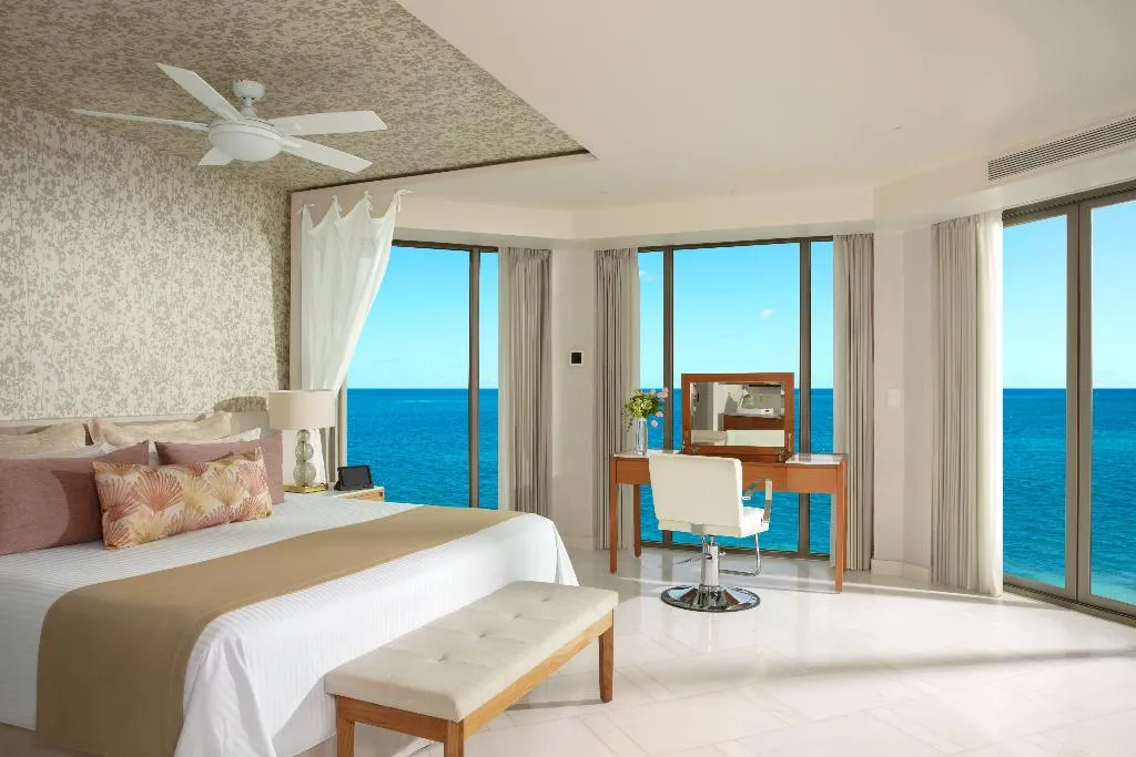 SUITE CLUB OCEAN FRONT Room, Dreams Riviera Cancun Resort and Spa, Cancun Area
