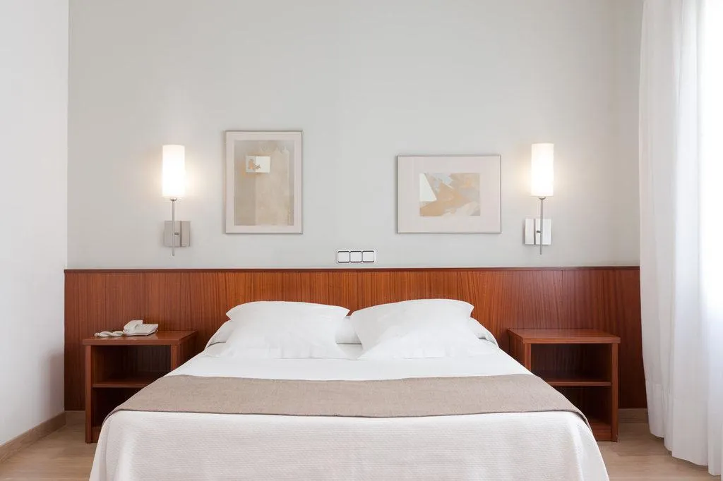 Double or Twin SUPERIOR Room, Peninsular, Costa Brava