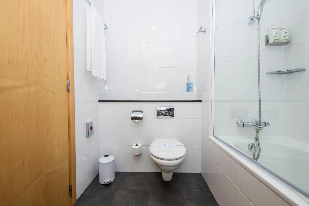 DOUBLE QUEEN SIZE BED Room, Holiday Inn Express Barcelona City 22@, Barcelona