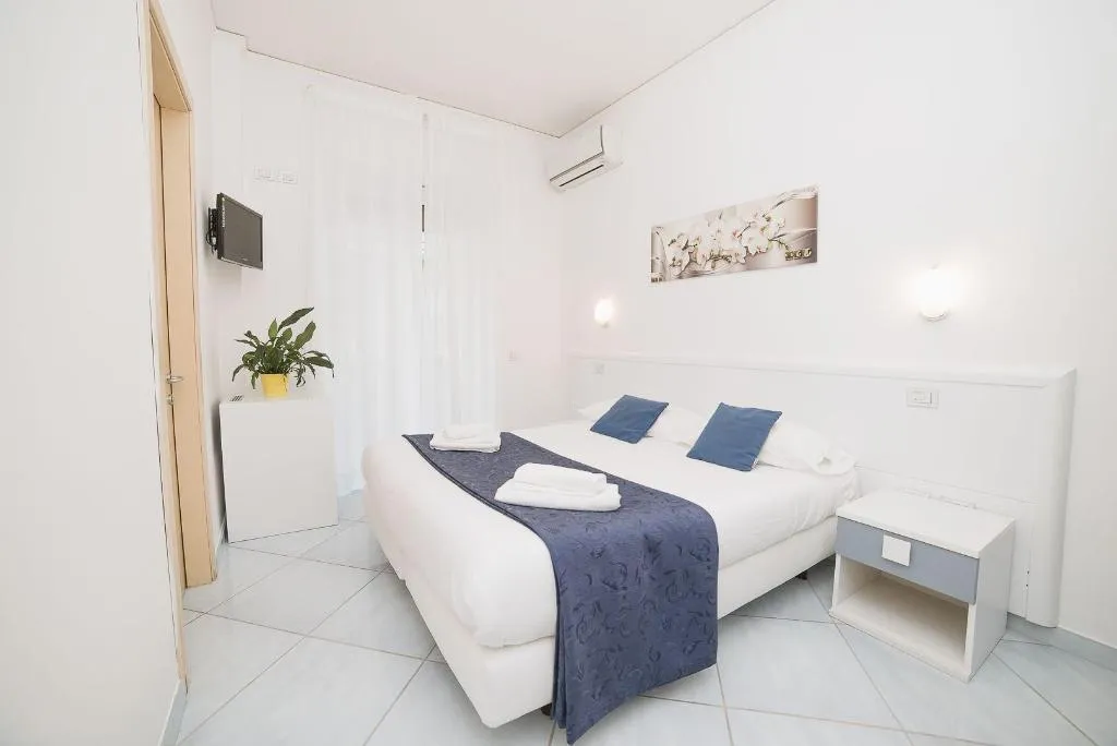 Room, Hotel De Rosa, Naples