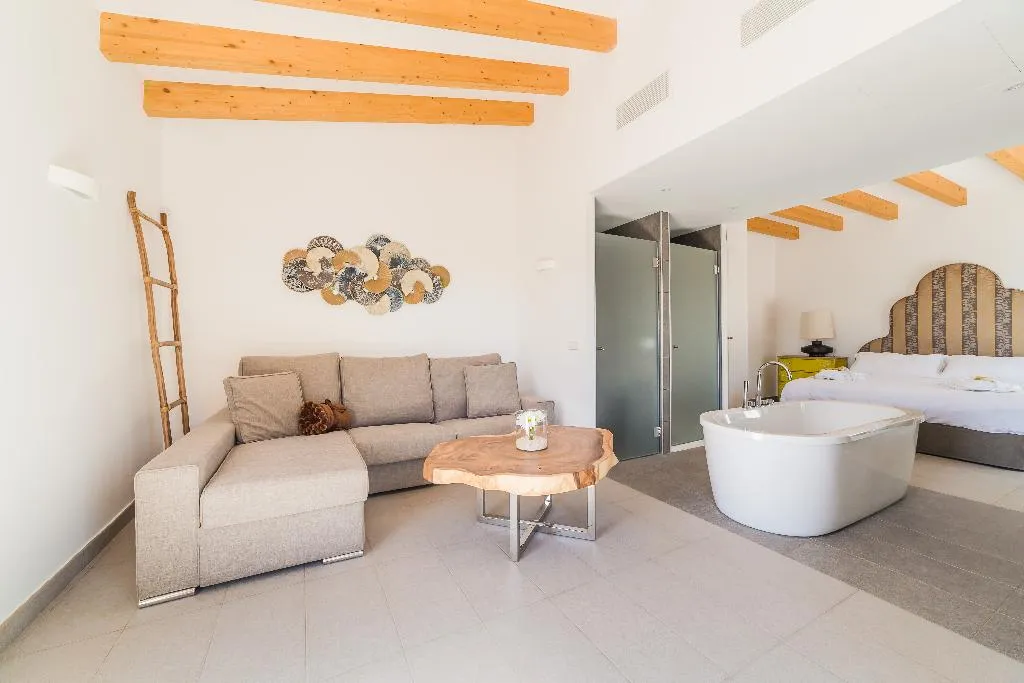 SUITE DELUXE Room, Agroturisme Ses Vistes, Majorca