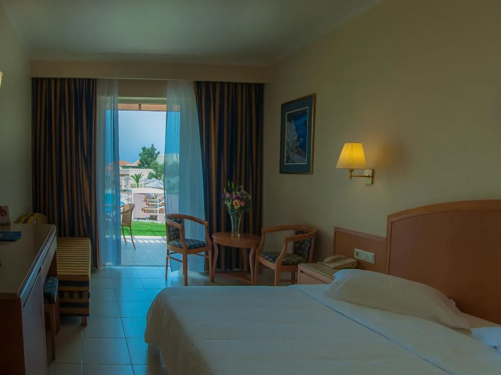 FAMILY ROOM GARDEN VIEW TWO BEDROOMS Room, Pilot Beach Resort, Crete