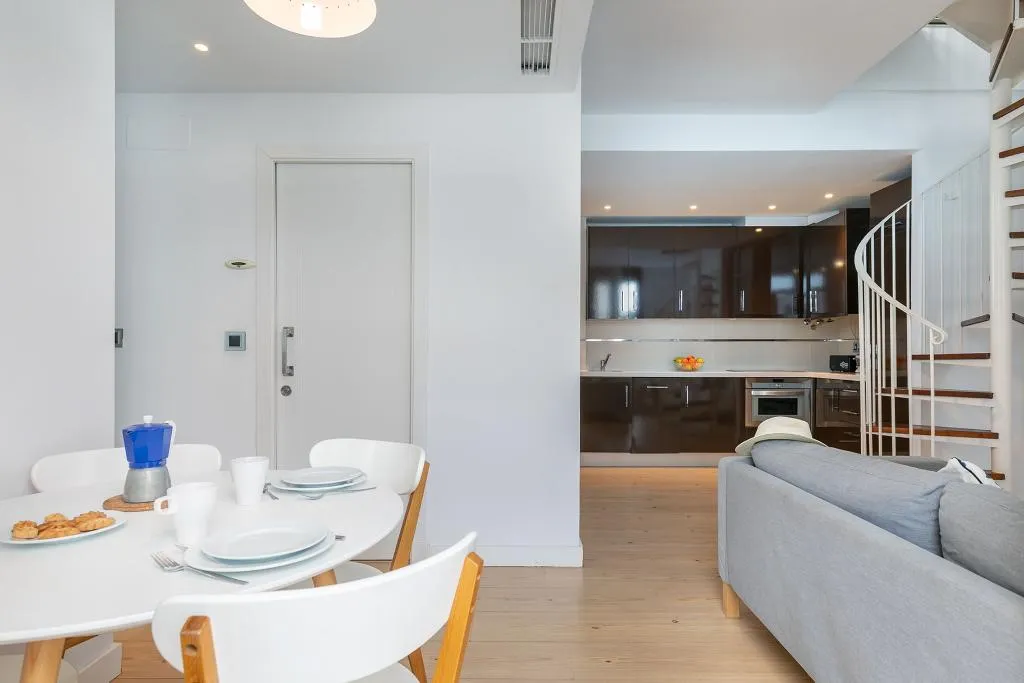 APARTMENT DUPLEX Room, Holiday Rentals Tempa Museo, Seville