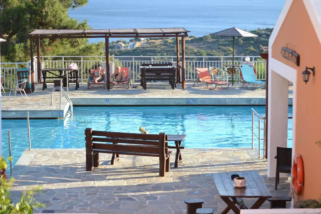 Pool, Mykali, Samos