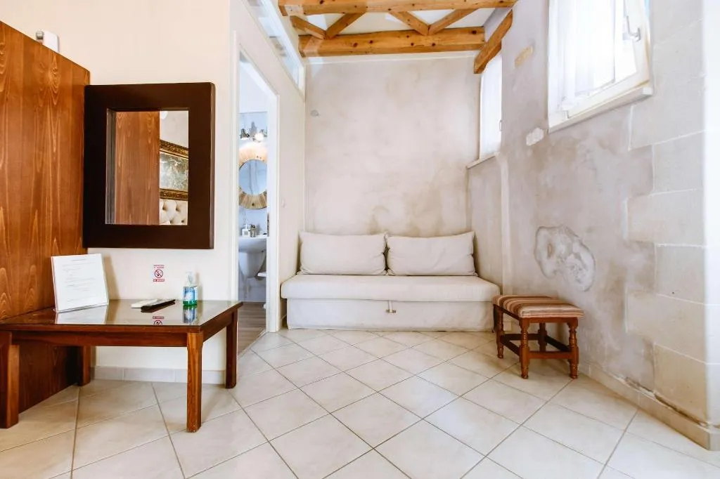 Room, Bozzali, Crete