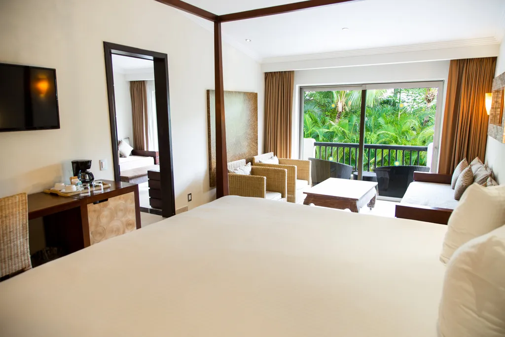 SUITE ONE BEDROOM Room, Sandos Playacar All Inclusive, Cancun Area