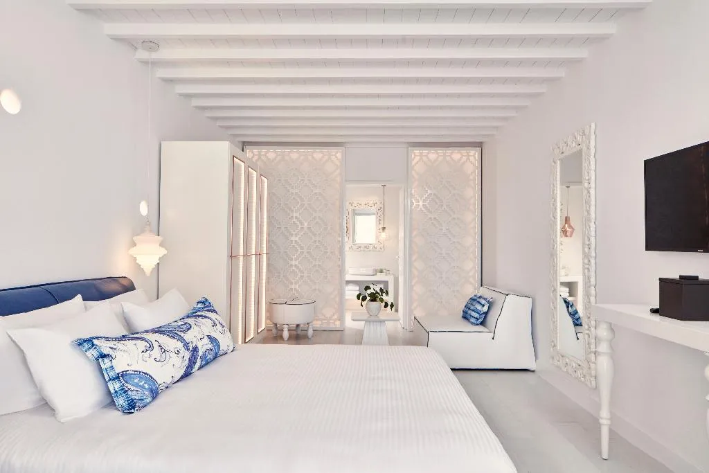 Room, Katikies Mykonos - The Leading Hotels Of The World, Mykonos