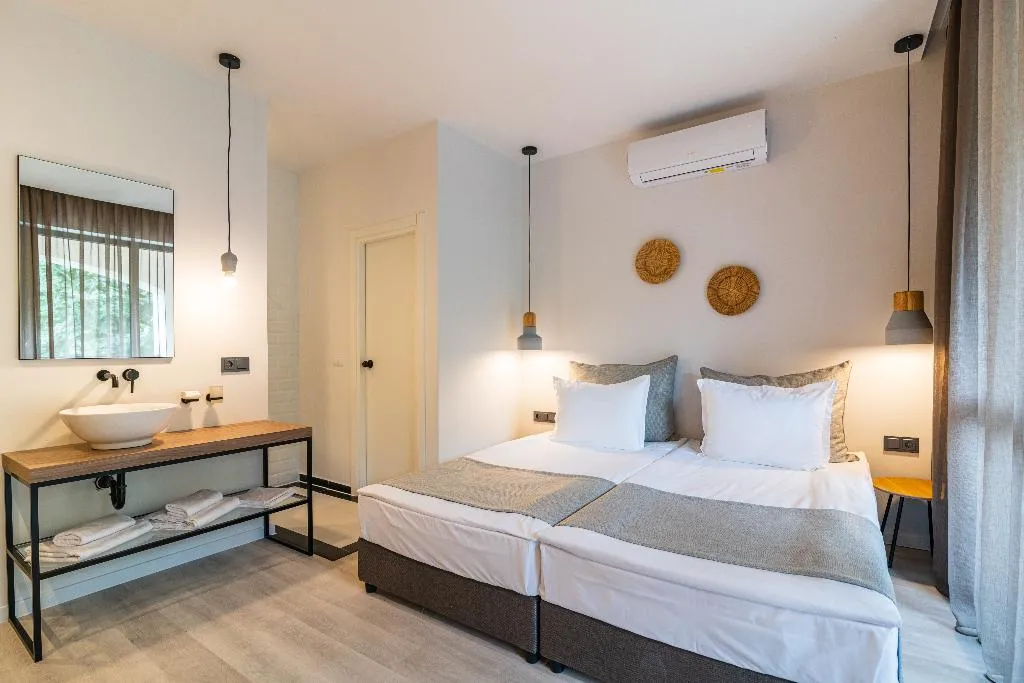 DOUBLE STANDARD Room, Primorski Hotel, Varna