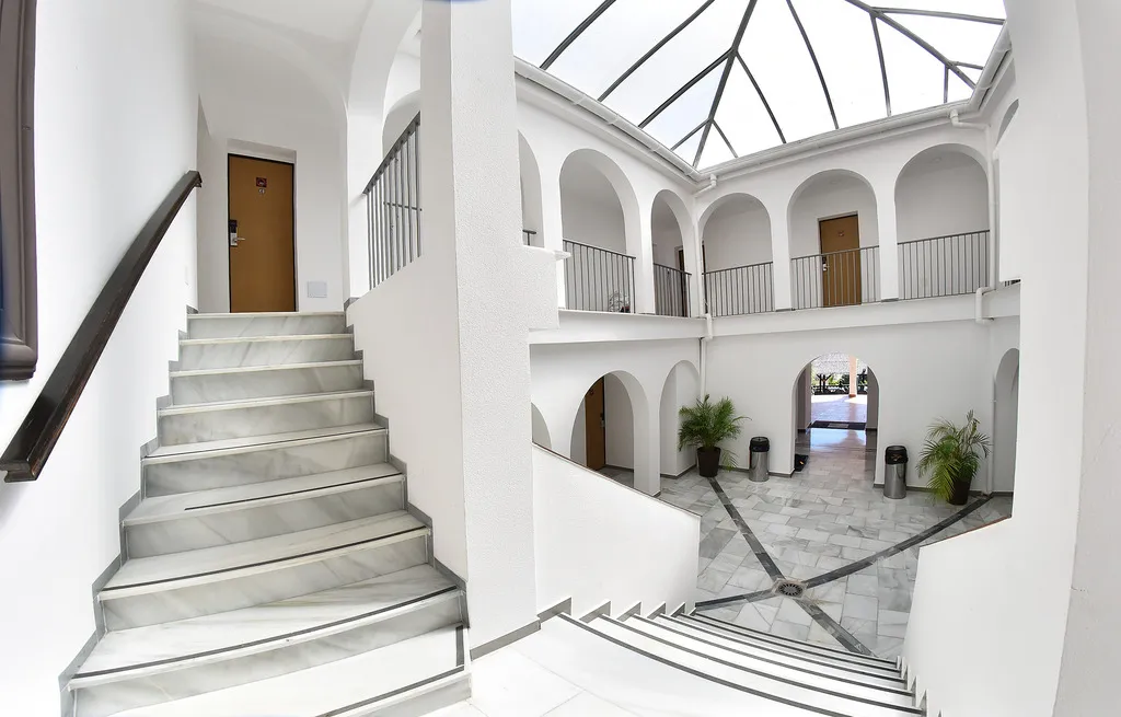 Lobby, Zen airport, Costa Del Sol