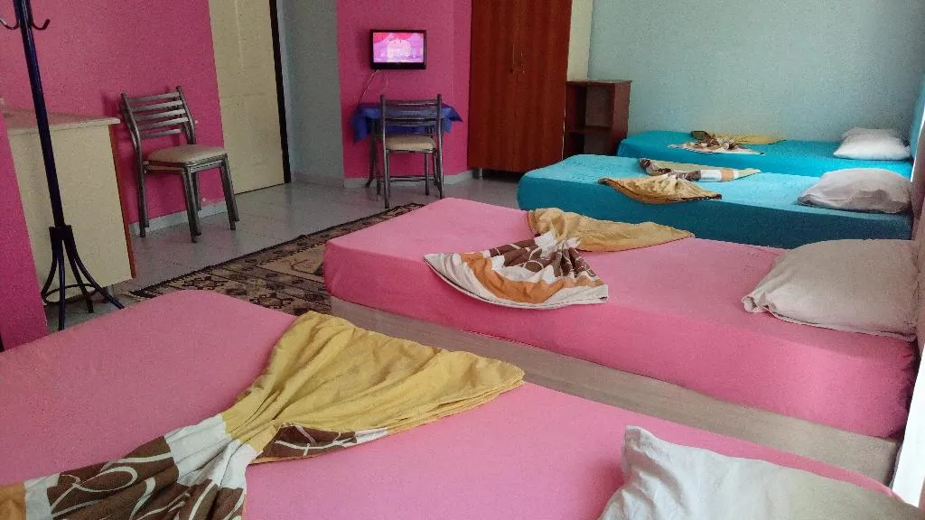 QUADRUPLE STANDARD Room, White Cat Sevgi Otel, Antalya