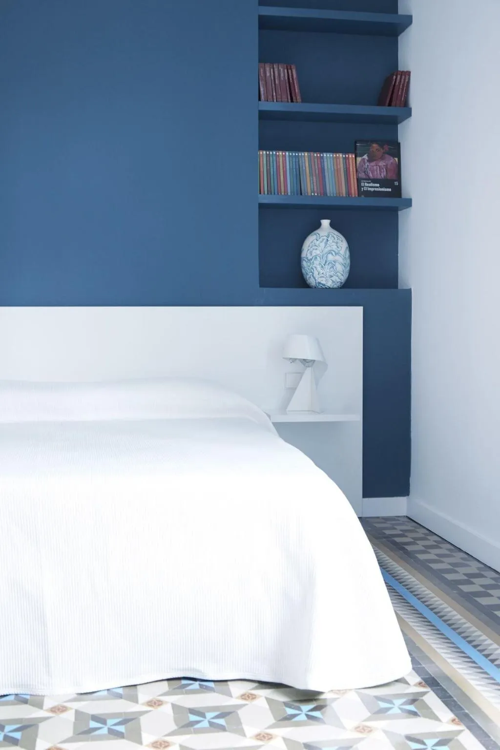 Room, L'Esplai Valencia, Valencia