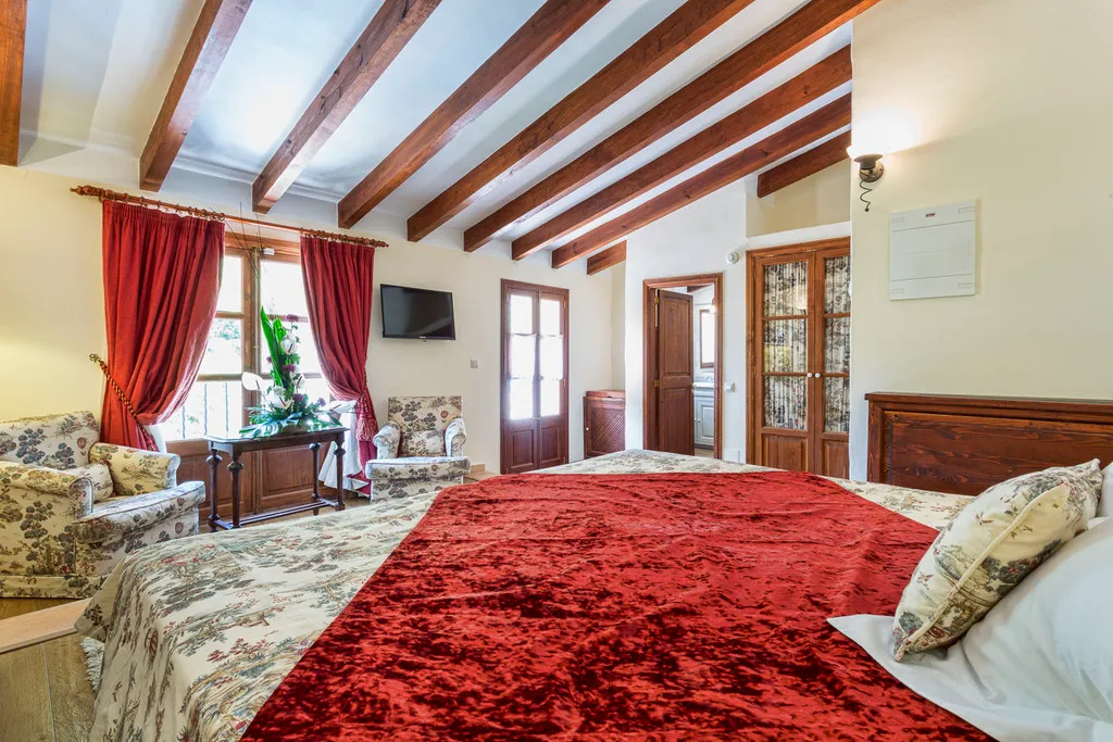 Double or Twin WITH TERRACE Room, Hotel Rural S'Olivaret, Majorca