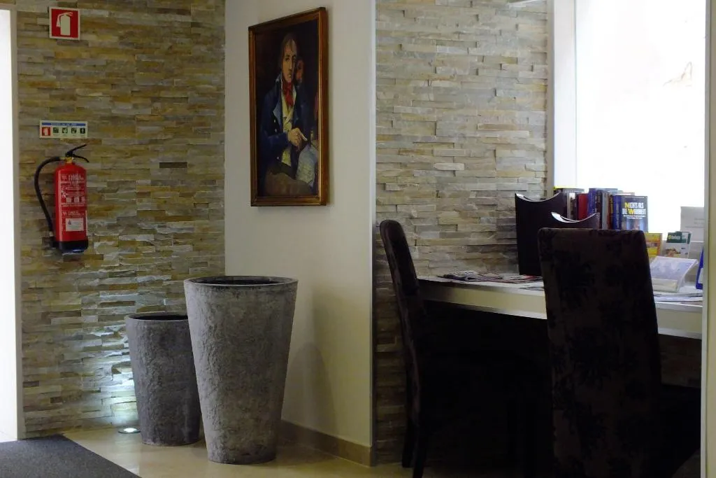 Lobby, Bocage, Lisbon