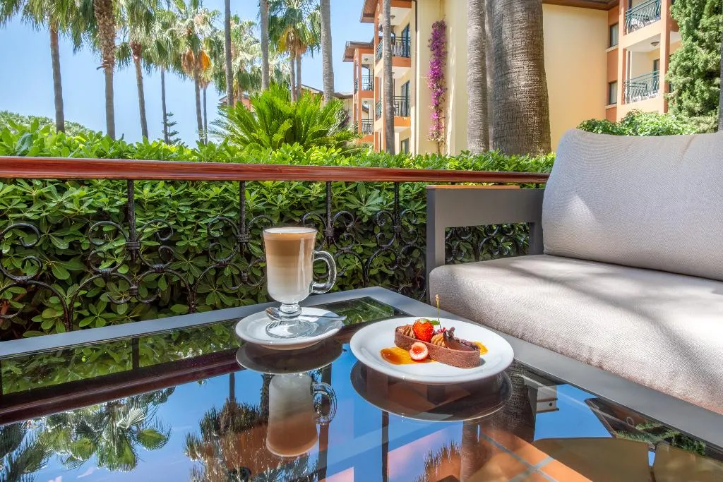 Terrace, Miramare Queen, Antalya