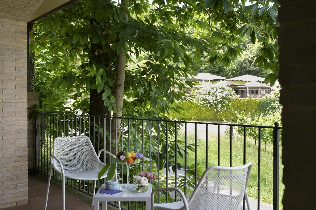 Terrace, Altarocca Wine Resort, Perugia