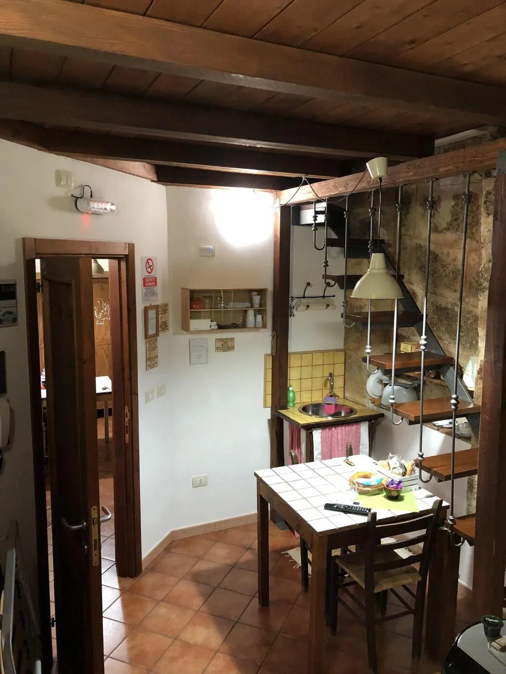 Room, Aigua, Alghero