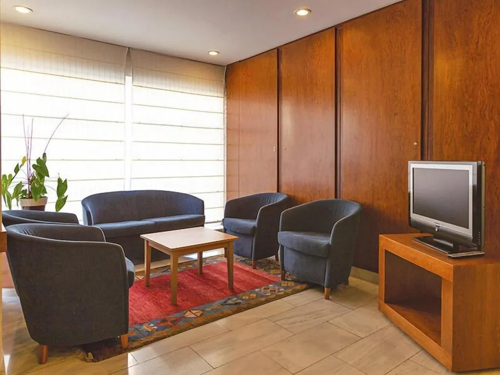 Lobby, J. Balmes, Costa Brava