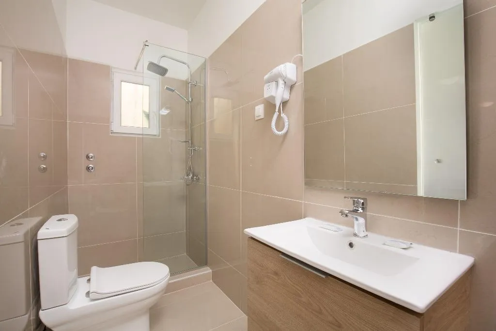 Room, Paralia, Corfu