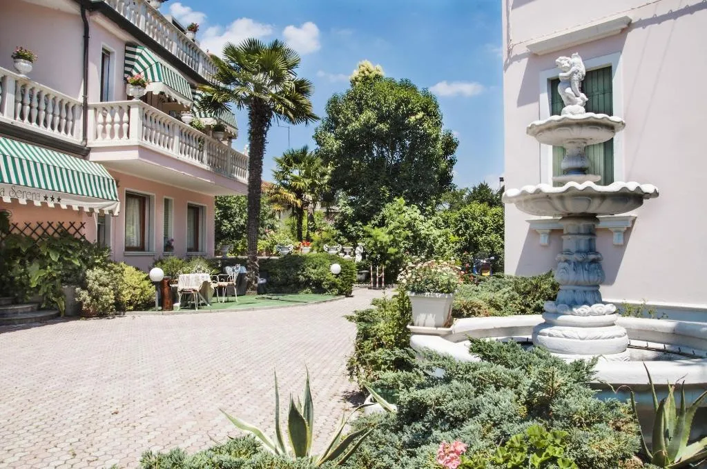 General view, Hotel Villa Serena, Venice