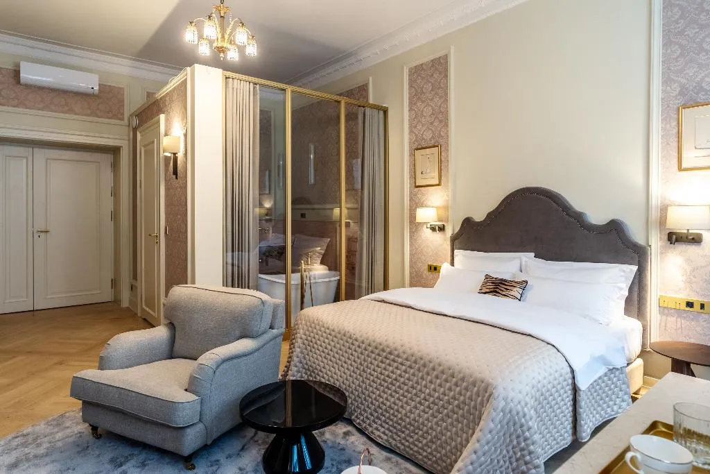 DOUBLE DELUXE Room, Hotel Unicus Palace Old Town - Destigo Hotels, Krakow