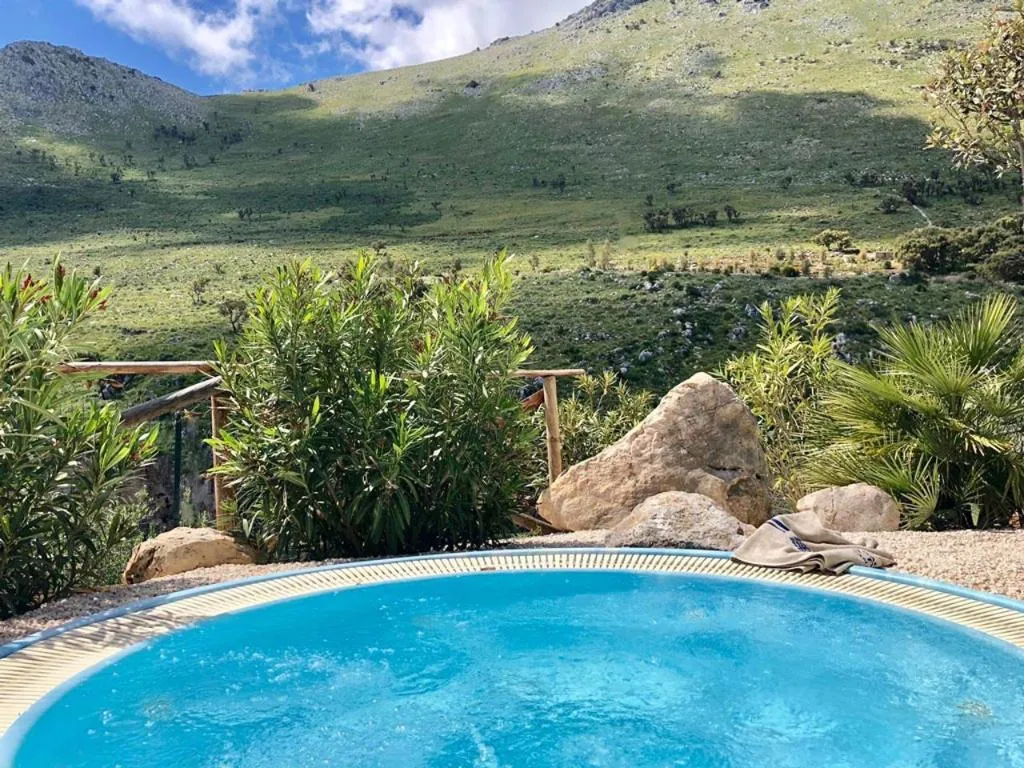 SUITE WITH PRIVATE POOL Room, Baglio La Porta di San Gerardo by Geocharme, Palermo