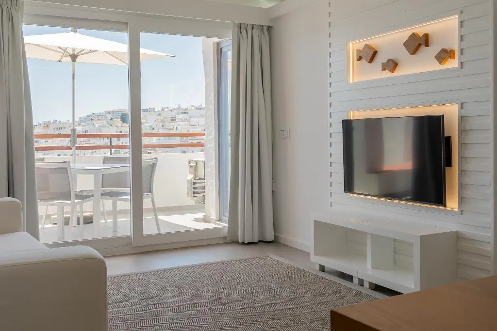 APARTMENT PREMIUM ONE BEDROOM Room, MUPA Apartments, Algarve