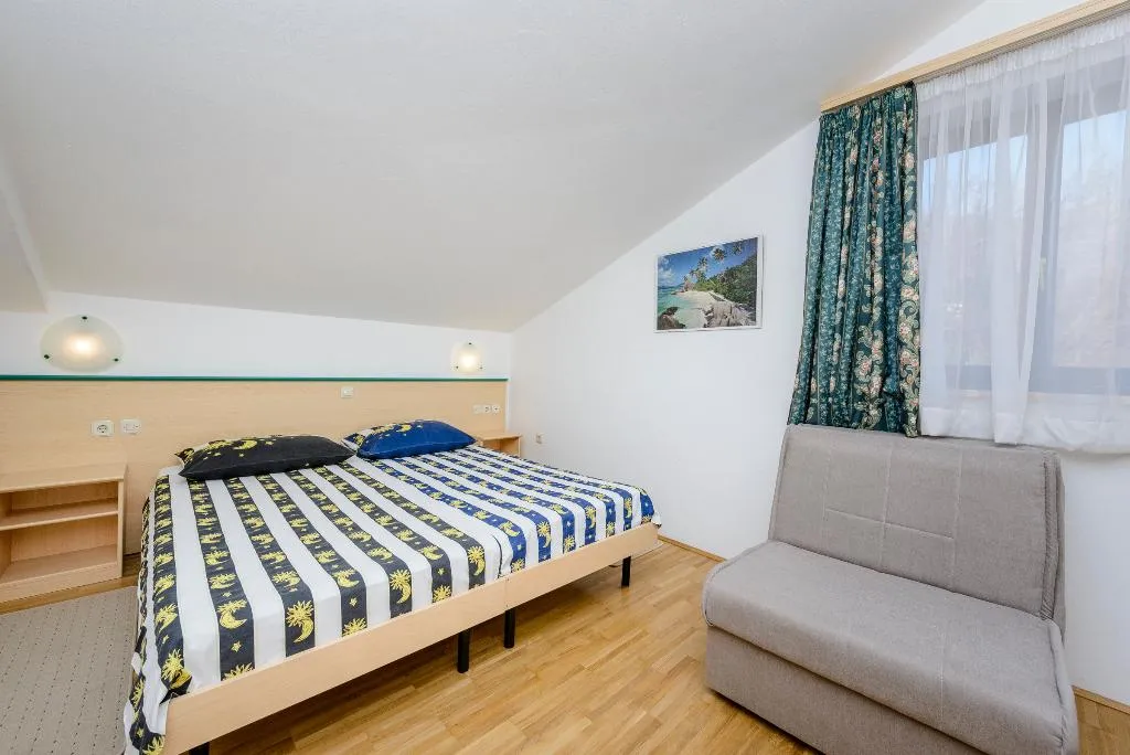 APARTMENT TWO BEDROOMS WITH TERRACE Room, Apartments Matusko, Dubrovnik
