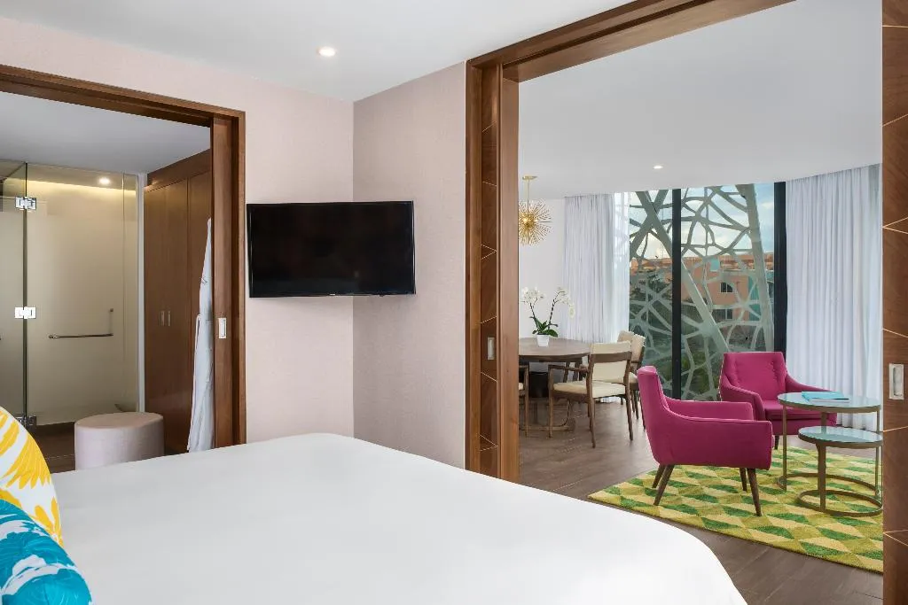 SUITE TWO BEDROOMS Room, The Fives Downtown Hotel, Curio by Hilton, Playa Del Carmen