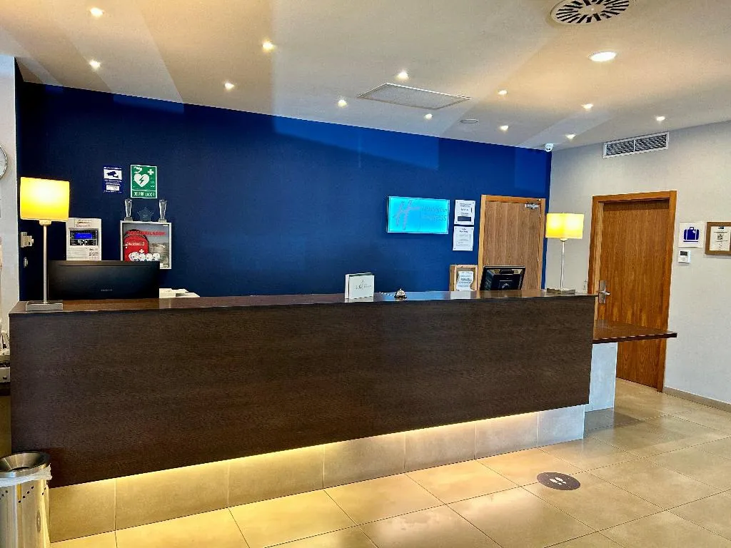 Lobby, Holiday Inn Express Campo de Gibraltar-Barrios, Costa Del Sol