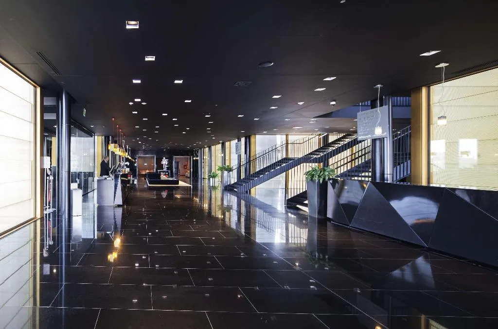 Lobby, NH Milano Fiera, Milan