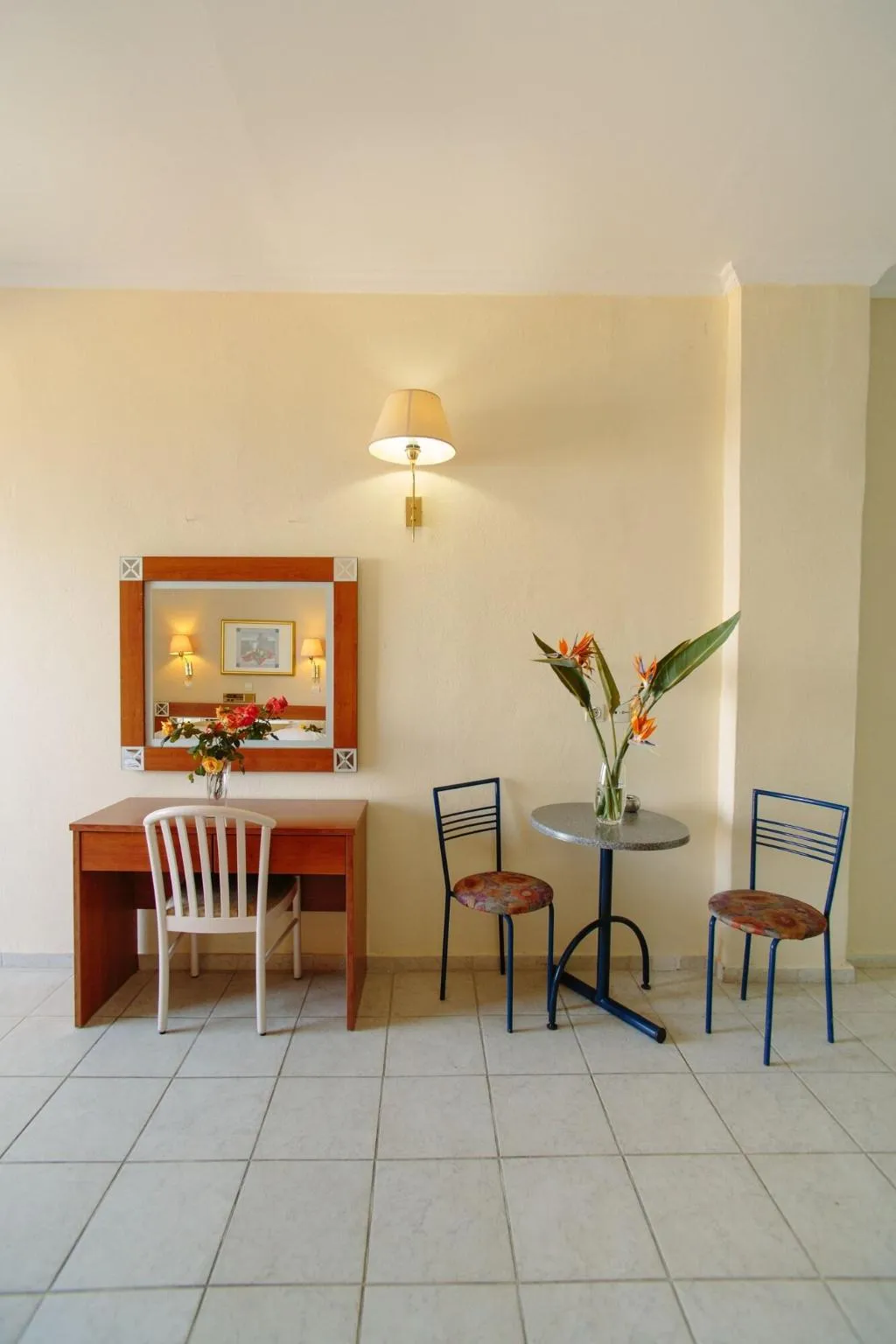 Room, Orpheus Studios, Kos
