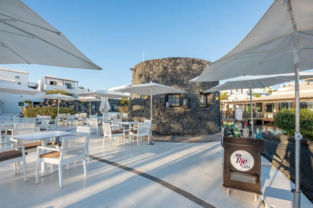 Bar, Hotel LIVVO Volcan Lanzarote, Lanzarote