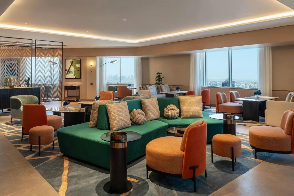 TWIN CLUB Room, Sheraton Dubai Mall of the Emirates Hotel, Dubai