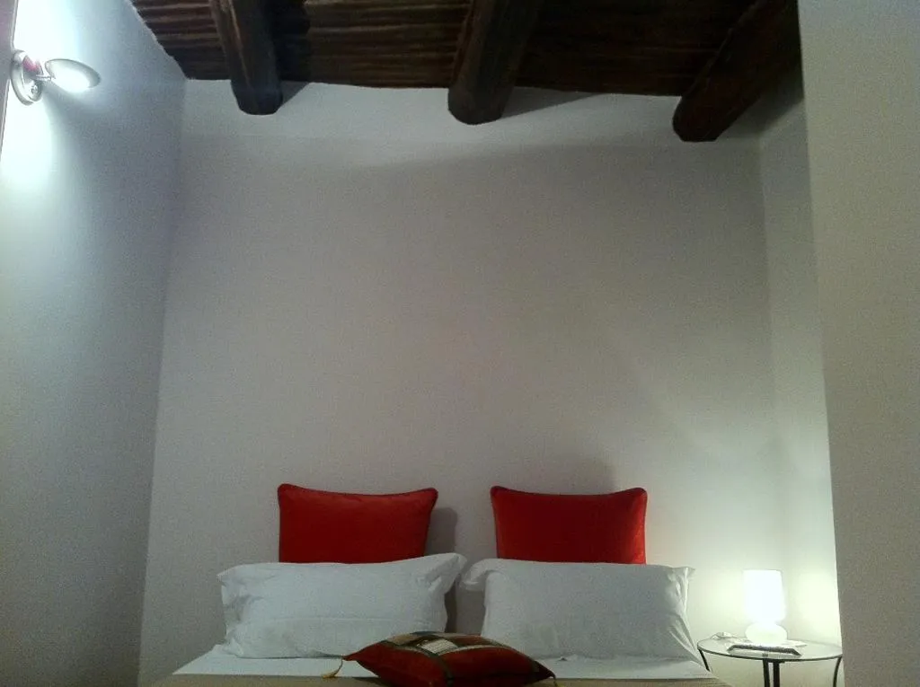 Room, iBed Napoli B&B, Naples