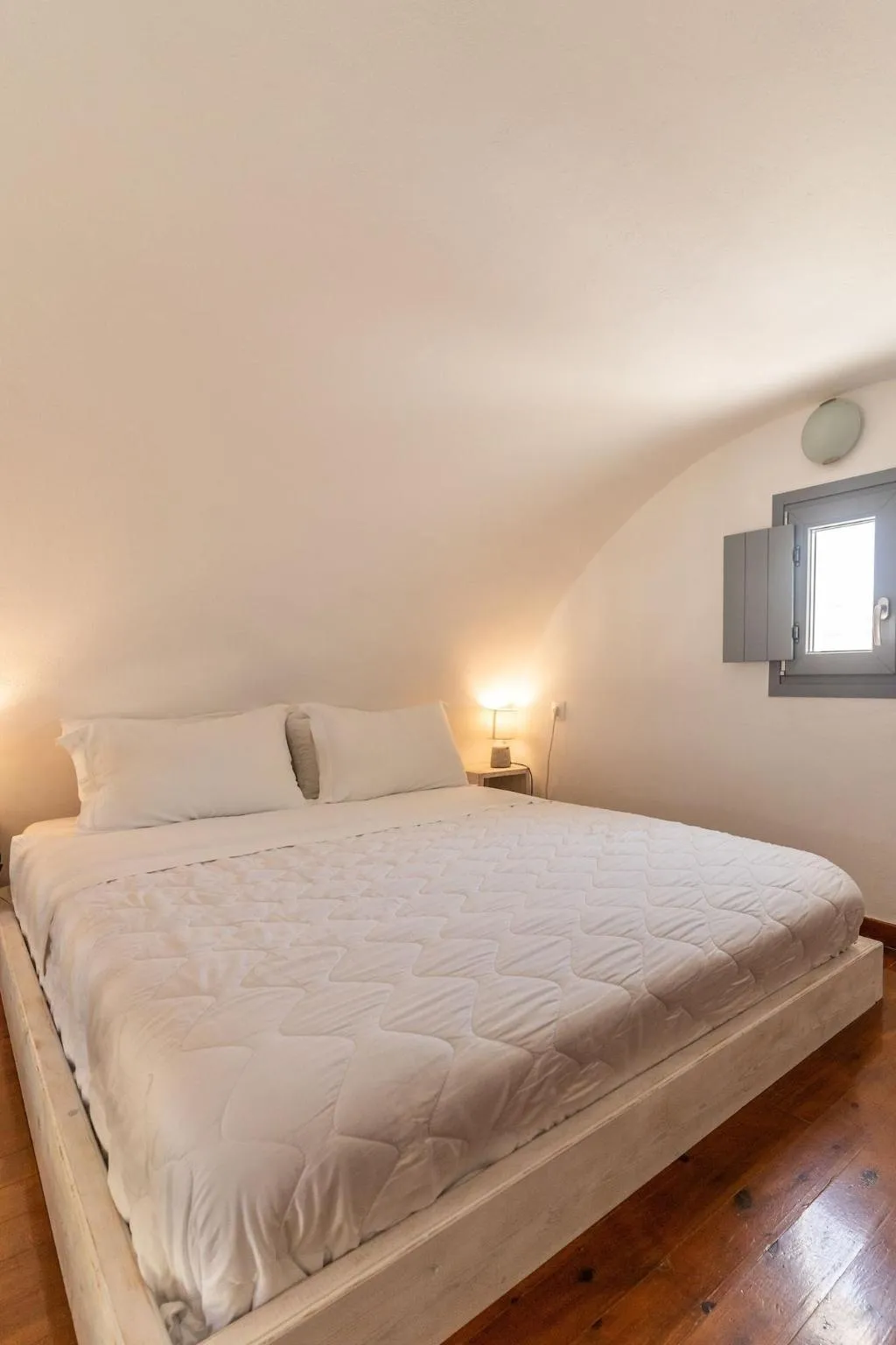 Room, Ampelos Executive Houses, Santorini